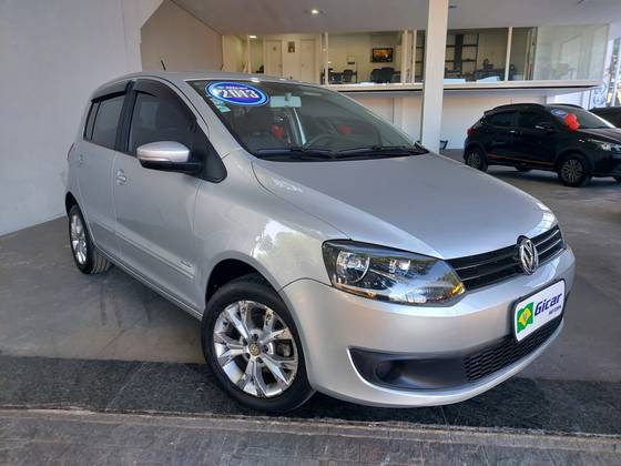VOLKSWAGEN FOX 1.6 MI 8V FLEX 4P MANUAL VOLKSWAGEN FOX 1.6 MI 8V FLEX 4P MANUAL
